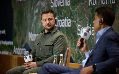 Наши шаги быстрее. Зеленский упрекнул партнеров Украины во время саммита YES