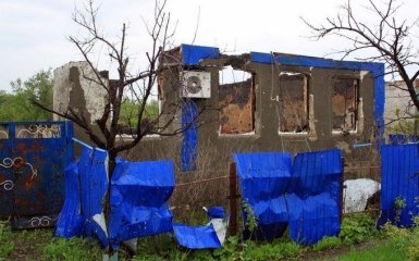 "Русский мир" на Донбассе: появились фото разрухи в поселке под Дебальцевым