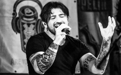 Украинский рокер обратился к бойцам АТО: опубликовано видео