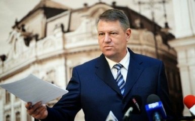 Президент Румынии отменил свой визит в Украину из-за закона об образовании