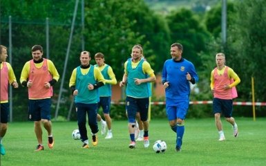 Збірна України розпочала інтенсивну підготовку до Євро-2016: опубліковано фото