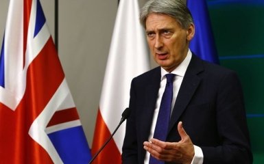 Великобритания обвиняет РФ в попытке создать для Асада мини-государство