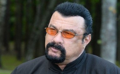 Легендарный голливудский актер приехал к Лукашенко: в сети появилась смешная шутка