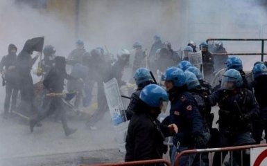 Протесты на границе Италии и Австрии вылились в бои с полицией: появились фото и видео