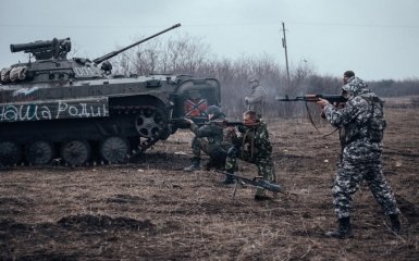 Боевики ДНР показали, как воюют под Донецком: опубликовано видео