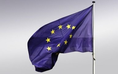 ЕС планирует снять санкции с Арбузова и Табачника
