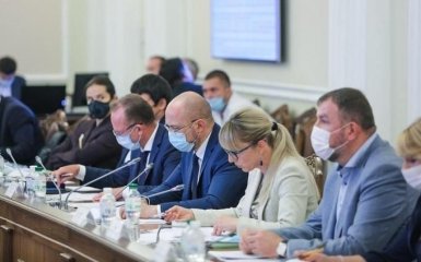 Кабмин запретил осуществлять публичные закупки у граждан России и Белоруссии