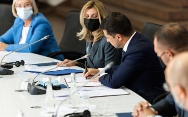 Партія Зеленського шокувала новим рішенням напередодні місцевих виборів - усі деталі