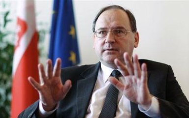 Посол Польши назвал дату введения безвизового режима Украины с ЕС