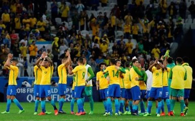 Первый пошел: Бразилия завоевала путевку на Чемпионат мира в России - опубликовано видео
