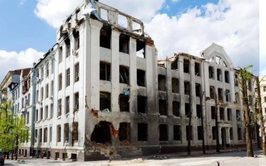 Росія обстрілює Харків забороненими боєприпасами та некерованими ракетами