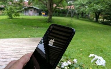 Стало відомо, як виглядатиме новий iPhone 8: опубліковані фото