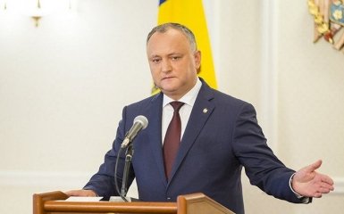 Відсторонення президента Молдови з посади: з'явилася перша реакція Додона
