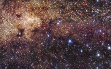 Впечатляющее зрелище: создано сверхточное фото центра Млечного пути