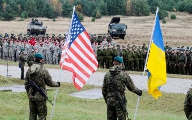 Конгрес США включив до оборонного бюджету допомогу Україні на 300 млн доларів