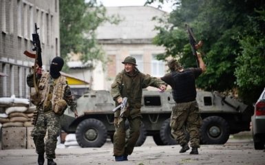 Убитый снайпер из РФ и жертвы поножовщины: озвучены новые потери боевиков ДНР