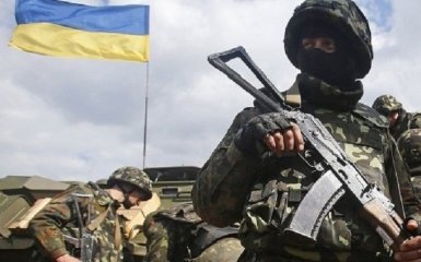 Боевики усиливают обстрелы на Донбассе: ранены несколько украинских бойцов