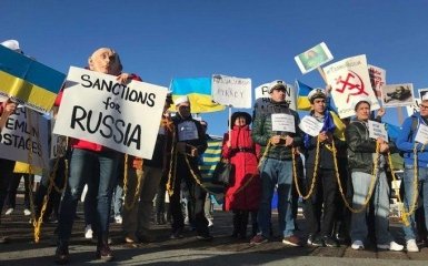Путин, руки прочь от Украины: в Сан-Франциско провели мощную акцию за освобождение украинских моряков