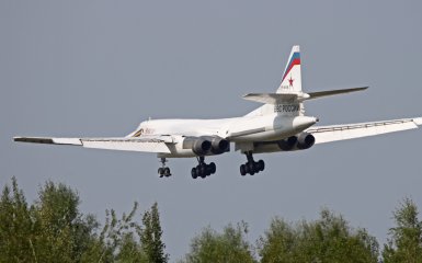 Tu-160
