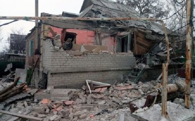 Боевики ДНР ударили по мирной Авдеевке, много разрушений: опубликованы фото