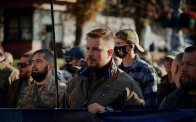 Троє бійців Азова постраждали через хіматаку РФ — Білецький