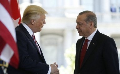 "Забирай. Я йду": стало відомо про важливу поступку Трампа Ердогану