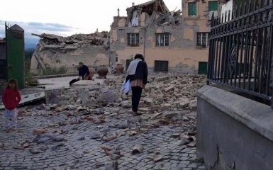 Землетрясение в Италии: появились новые подробности и драматичные фото