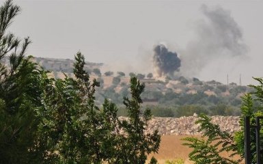 Турция двинула на Сирию наземные войска: появились первые фото и видео