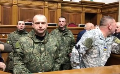 В Раде появилась полиция и нацгвардия: опубликовано видео