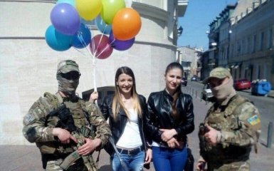СБУ показала своих бойцов на улицах Одессы: появились фото