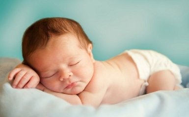 Новый сервис Минюста помог десяткам тысяч малышей