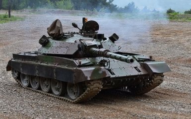 Україна отримає від Словенії 28 модернізованих танків M-55S