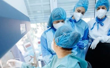 "COVID-19 убил тех, кто был обузой": мир всколыхнул новый резонансный скандал
