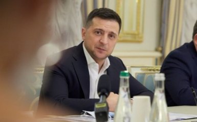 Україна отримає 12 млн доз одразу двох вакцин проти коронавірусу – Зеленський