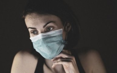 Як правильно носити маску - медики дали важливі поради українцям
