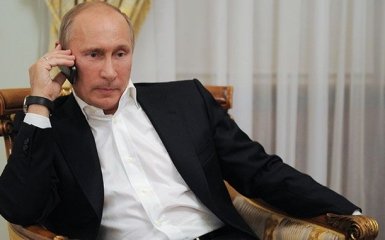 В официальных фото Путина нашли признаки его исчезновения