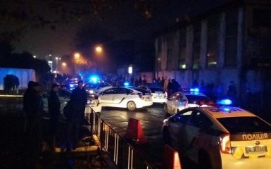 Во Львове "Правый сектор" и анархисты устроили сражение: появилось видео