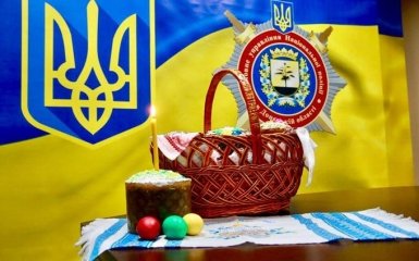 На Донбасі на Великдень поліція посилено охороняє церкви: опубліковано фото