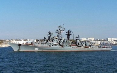 Вторжение кораблей России в зону Украины: появились фото и видео с места событий