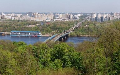 «Багато несподіванок»: синоптики оприлюднили прогноз погоди до кінця літа