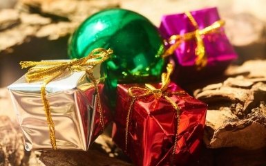ТОП-10 недорогих подарунків на Новий рік 2019