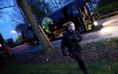 Вибух біля футбольного автобуса в Дортмунді: у Німеччині виключили версію теракту