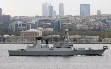 Британський есмінець зайшов у Чорне море: з'явилися фото