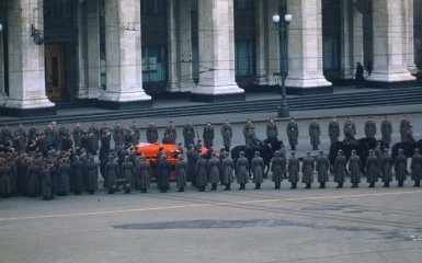 Мережу вразило унікальне відео з похорону Сталіна, зняте для розвідки США