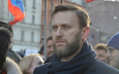 Российского оппозиционера облили едкой жидкостью