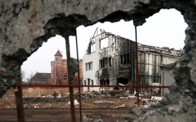 Суцільне варварство: Клімкін порівняв фото зруйнованих Росією Донбасу і Сирії