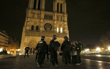 Нацсобрание Франции одобрило закон о ЧП