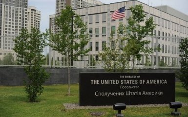 США пообіцяли запровадити проти Росії «руйнівні санкції»