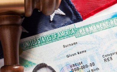 США відновлюють імміграційну лотерею для отримання грін-карт