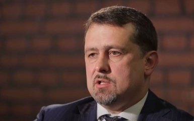 Верховний суд скасував указ Порошенка про звільнення Семочка